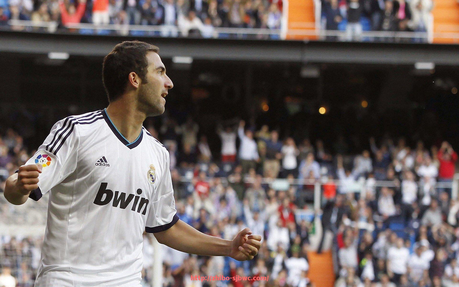 世俱杯直播-世俱杯球队训练强度调控与科学训练方法分享